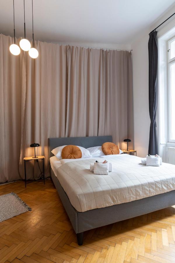 Josef'S Home I Premium Apartment In Ideal Location Wenen Buitenkant foto